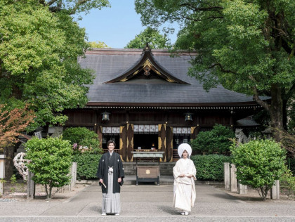 創建1320年の歴史ある神社
ホテルシェフが手掛ける美食と
日々磨かれた贅沢なサービス