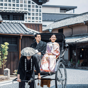 日本遺産の町、豆田で多くの方々に祝福を受けながらの人力車お練り|秋子想／TOKIKOSOの写真(24079389)
