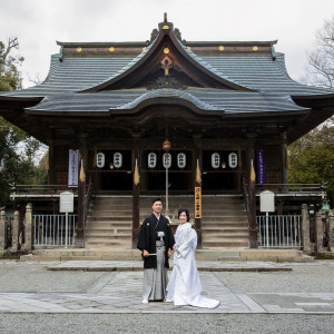 日田の氏神様として見守ってきていただいたお礼参りとして大原八幡宮挙式を選ばれる新郎新婦様が非常に増えています。|秋子想／TOKIKOSOの写真(4869879)