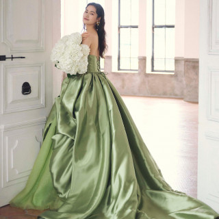 運命の1着をコーディネーターと一緒に見つけさせていただきます