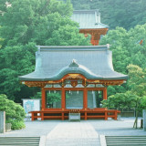 鎌倉の歴史を伝える 美しい八幡宮。
自然に囲まれた中での神前式はまた一味違います。