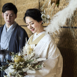 和装＆ブーケもトレンド|KOTOWA 鎌倉 鶴ヶ岡会館（コトワ 鎌倉 鶴ヶ岡会館）の写真(33145792)