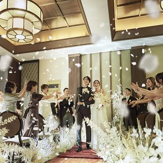 \祝日限定10大特典/歴史的会館で叶える挙式×黒毛和牛&ドレス見学
