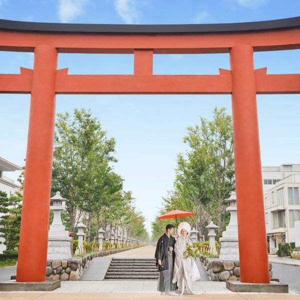 日本三大古都である伝統の鶴岡八幡宮挙式で両家をつなぐ節目の時を