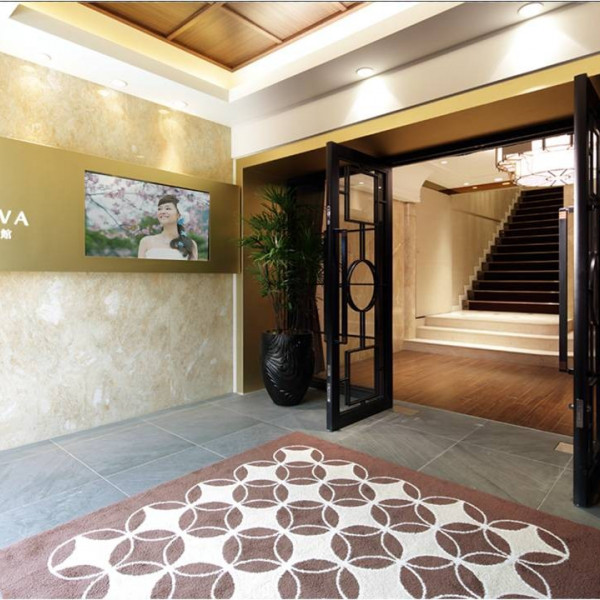 エントランスから広がる特別空間!!鎌倉駅と鶴岡八幡宮の中間地点に位置する好立地の鶴ヶ岡会館。|KOTOWA 鎌倉 鶴ヶ岡会館（コトワ 鎌倉 鶴ヶ岡会館）の写真(565594)