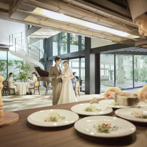 出来立てのお料理にこだわるからこそオープンキッチンをご用意！