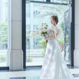 【成約特典】ウエディングドレス｜100,000円サービス