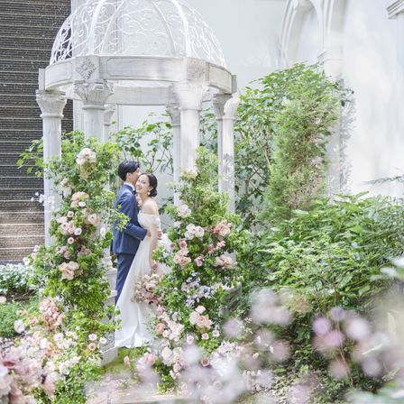 ブリスのガーデンには写真撮影にお勧めのスポットが盛りだくさん！|アルカンシエル luxe mariage 大阪（アルカンシエルグループ）の写真(47706765)