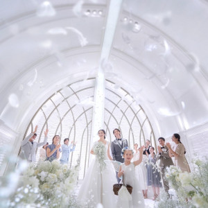 《140万特典&衣裳3着無料》選べるチャペル×7品試食&アマギフ2万