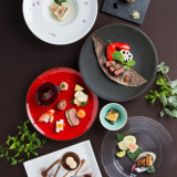 幅広い年齢層が楽しめるお料理は全てお箸でいただける工夫も。