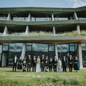 【family Wedding】集合写真もセトレらしく|セトレマリーナびわ湖の写真(32273220)
