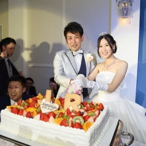 披露宴パーティーの盛り上がる演出と言えば
新郎新婦のウェディングケーキ入刀|L'AUBE（ローブ）の写真(3089224)