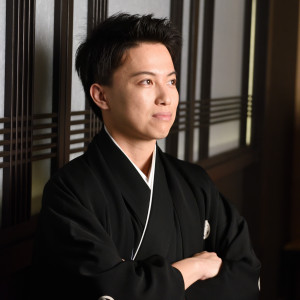 紋服をお召しになられた新郎様は
とても凛々しい姿になられます|L'AUBE（ローブ）の写真(3725448)