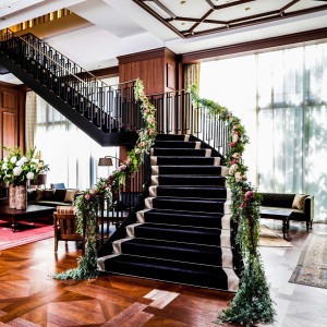 大階段で憧れの入場が叶う|キャトルセゾン浜松の写真(54010032)