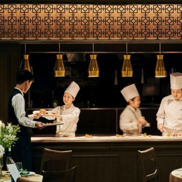 お料理やサービスでしっかりとおもてなし