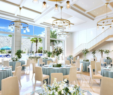 【MARINE WHITE】アメリカ西海岸のサンタモニカをテーマとしたおしゃれ花嫁に愛される会場☆天井高で明るく開放的!