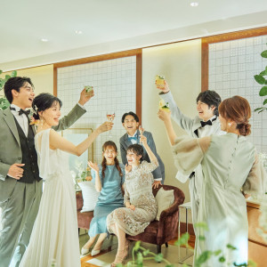 ホワイエで乾杯！|アルカンシエル南青山（アルカンシエルグループ）の写真(52884654)