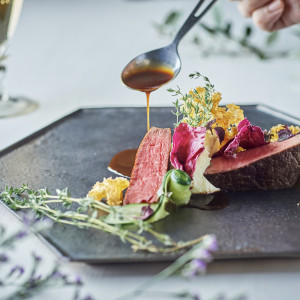 ◆料理大好評◆オープンキッチン付き！結婚式当日に選べる料理！