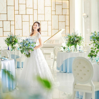 【いつの結婚式でもOK】衣裳25万円OFF☆