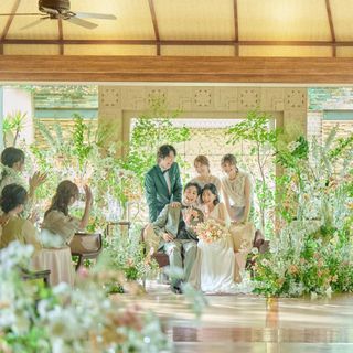 【初見学の方◎ドレス20万特典】ナチュラル挙式&貸切3会場見学