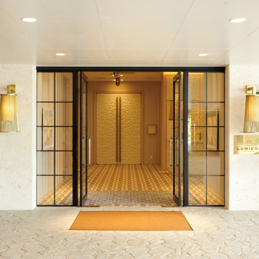 ヴォヤージュ ドゥ ルミエール北谷リゾート