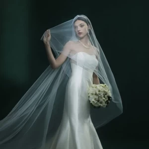 自分らしい装いに、 自信と美しさを宿して