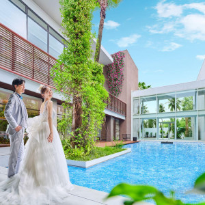 ドレスも和装も可能!会場内もロケ撮影もお気軽にご相談ください