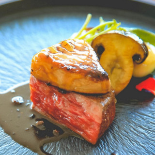 【GWBIG*料理重視の方へ】豪華5品3万円コース試食×チャペル体験