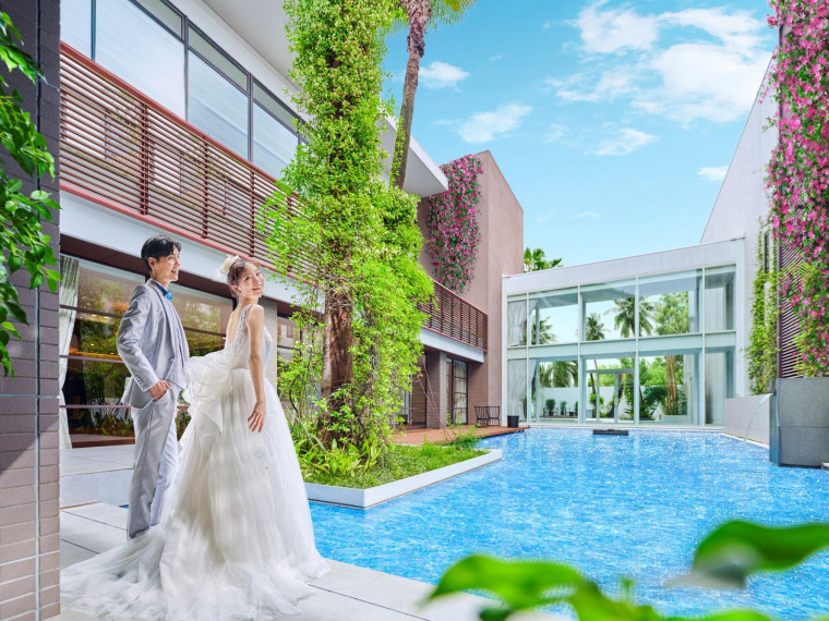 ドレスも和装も可能!会場内もロケ撮影もお気軽にご相談ください