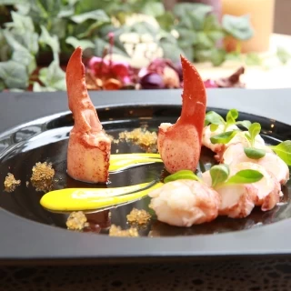 お箸でも食べられるフレンチ和創作メニュー