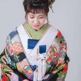 色打掛も多数ご用意しております