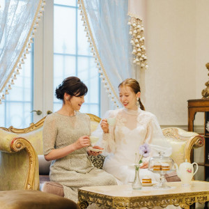 挙式前の優雅なティータイム。母と語らうかけがえのない時間|ハートコート横浜の写真(55889469)