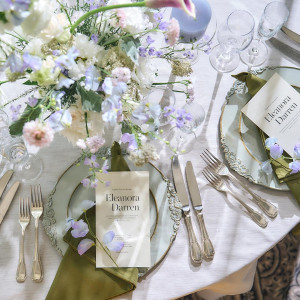 幸せを呼ぶサムシングブルー。洗練された大人のテーブルコーデ|ハートコート横浜の写真(55905136)