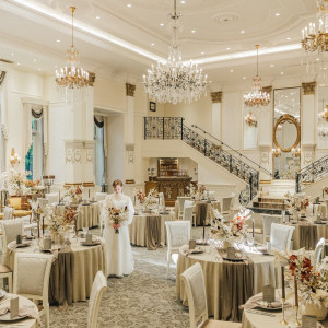 王道のホワイトアンティークで大人可愛い空間を|ハートコート横浜の写真(55372392)