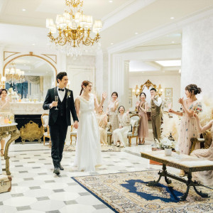 窓の外には緑の絶景。ゲストと同じ目線で楽しむアットホームな祝宴|ハートコート横浜の写真(55904998)