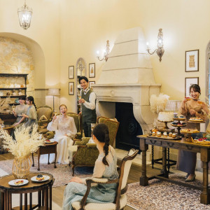 「親しいかたと過ごすアットホームな結婚式」