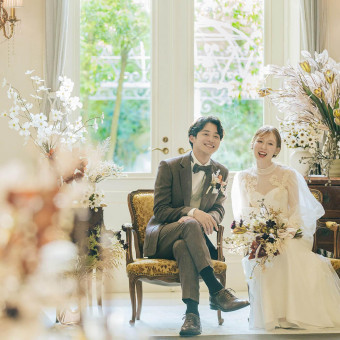 窓の外にも緑が広がり、景色も良い空間です。