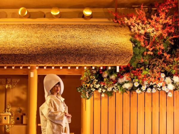 熱田神宮の御分霊を祀る【本格神殿】