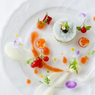 美食を囲んで、楽しいひととき♪ 大切な人と気兼ねなく過ごす特別な1日