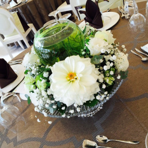 お客様の卓上テーブルのお花も形や大きさがさまざまあります。|Ciel Belle Terre（シエル ベル テール）の写真(1023527)