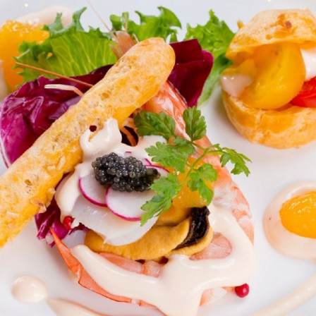 オープンキッチンがある会場では実際に調理している姿をみることができます。五感で楽しめるゲストをもてなすにはピッタリのお料理です。|Ciel Belle Terre（シエル ベル テール）の写真(1118018)