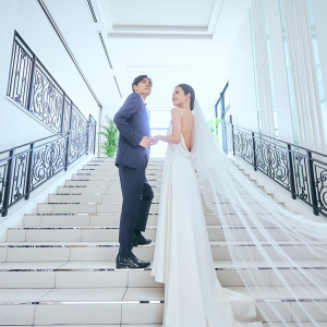 海外リゾートのような光・水・緑があふれるチャペルフォトプラン