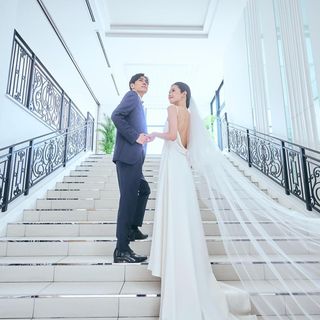 【憧れ花嫁体験♪】水のチャペル×大階段×絶品試食×ドレス特典