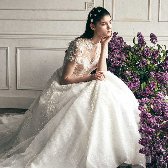 ウェディングドレス・衣装｜ル・センティフォーリア大阪（クラウディア