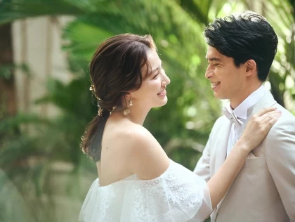 全てはふたりの希望を叶えるため
水・緑・光溢れる贅沢リゾートと
型にはめないオリジナルスタイル