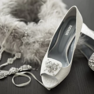 ドレス小物もこだわりのものをご用意！