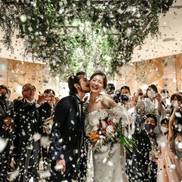 公式HPからのご予約でカタログギフトプレゼント