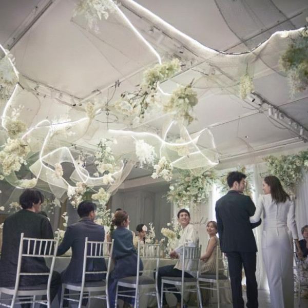 公式HPからのご予約でカタログギフトプレゼント