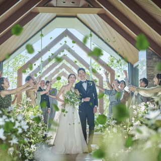 【自然彩るチャペル】水×緑の邸宅リニューアル体験&食事券付