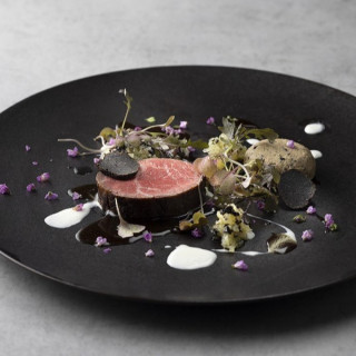 【おもてなし重視】贅沢和牛とオマールの2万円試食＆ホテル体験